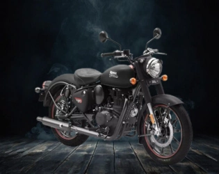 Bike on Rent in Manali - Royal Enfield 350 Stealth Black