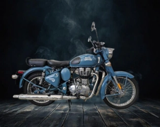 Bike on Rent in Manali - Royal Enfield 500 Squadron Blue