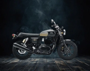 Bike on Rent in Manali - Royal Enfield Interceptor 650