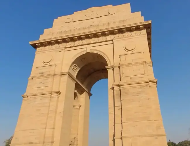 Delhi Manali Sightseeing - India Gate