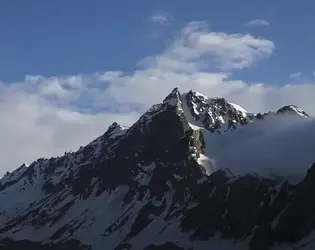 Hampta Pass Trek - Mountain