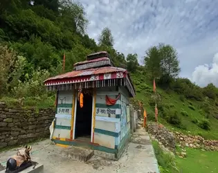 Kheerganga Trek - Temple